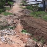 Morales: Realizan mantenimiento del Jr. Sucre, lluvia la volvió intransitable