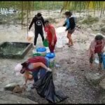 Banda de Shilcayo: Realizan jornada de limpieza en ojo de agua de donde la población se abastece