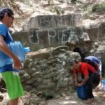Tarapoto: Ante desabastecimiento de agua potable, familias se abastecen de ojo de agua “El Fondero”