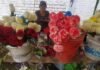 Tarapoto: Floristas se preparan para el Día de los Santos, hay ramos desde S/ 5