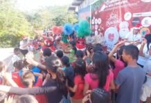 Lamas: Jóvenes voluntarios llevan chocolatada benéfica a comunidades nativas de San Roque de Cumbaza