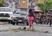 Tarapoto: Intervienen a personas con alteraciones mentales por actos indebidos y causar destrozos en la vía pública