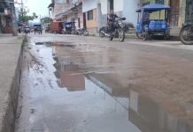Tarapoto: Colapso de desagüe afecta a vecinos del jirón Libertad y exigen pronta solución