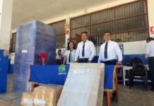 Morales: I.E. María Ulises Dávila recibe de la DRE parte de premio ofrecido el año 2025