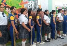 Tarapoto: Con elección de su reina, I.E. Elsa Perea Flores inicia celebración de 86 años de creación