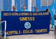 Tarapoto: Enfermeras y enfermeros de EsSalud protestan por desabastecimiento de medicamentos y piden cambio de director
